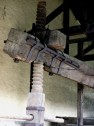Spindel der Baumpresse mit Drehstange
